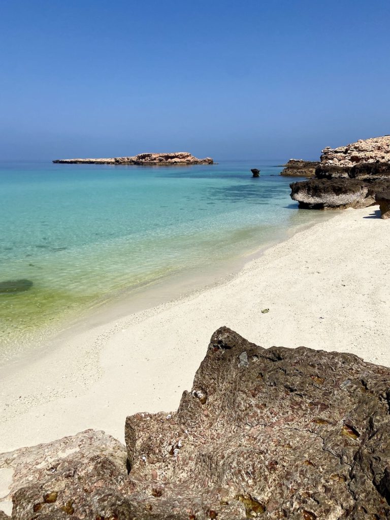 Viaggio in Oman fai da te spiaggia delle Isole Daymaniyat